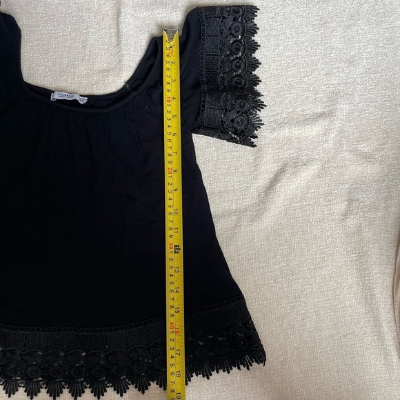 Pull and Bear women’s black blouse size s beautiful lace detail - Picture 13 of 13